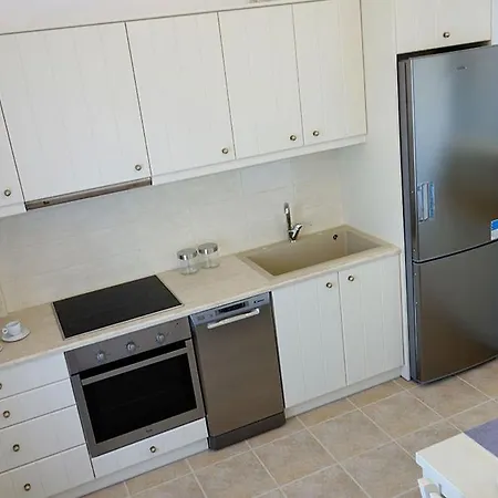 Flora Apartment *